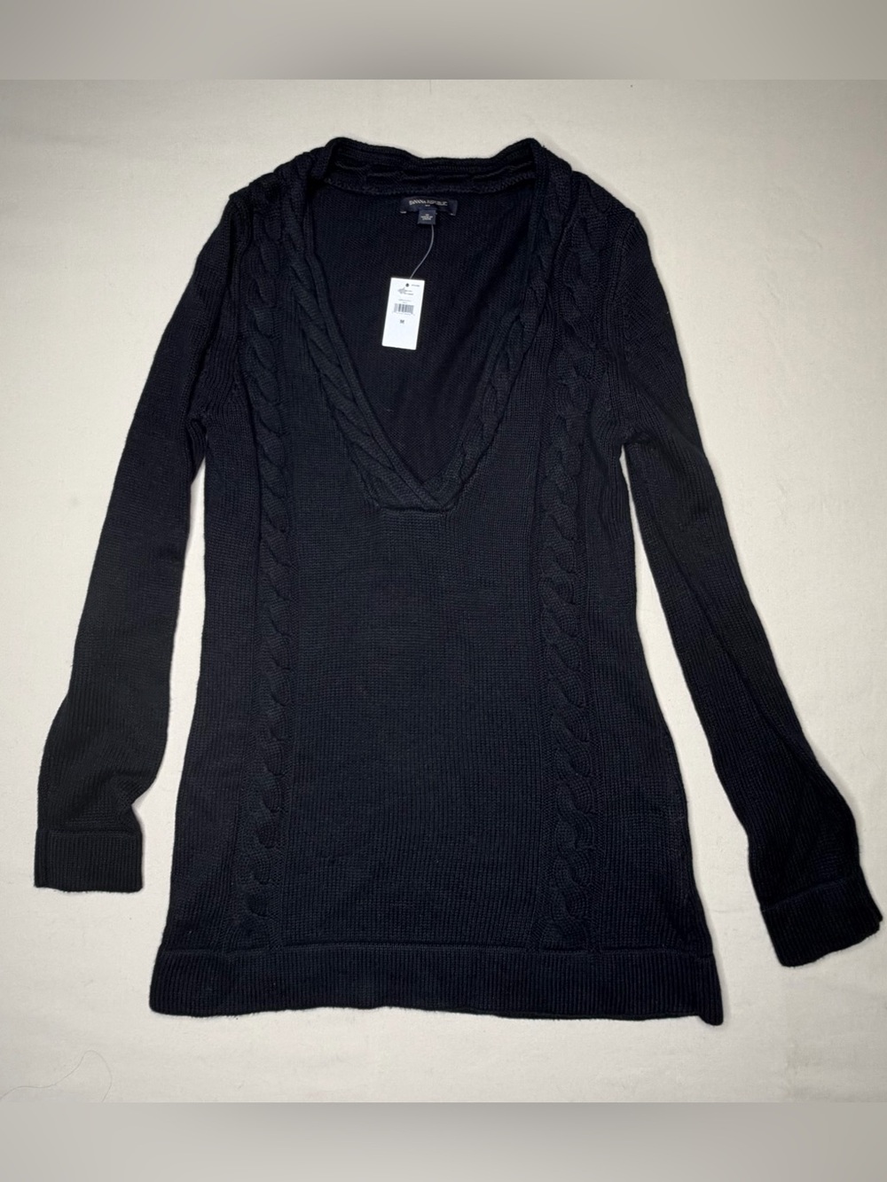 Banana Republic Size M Low Plunge Black Ribbed Sweater Top Women RN#54023